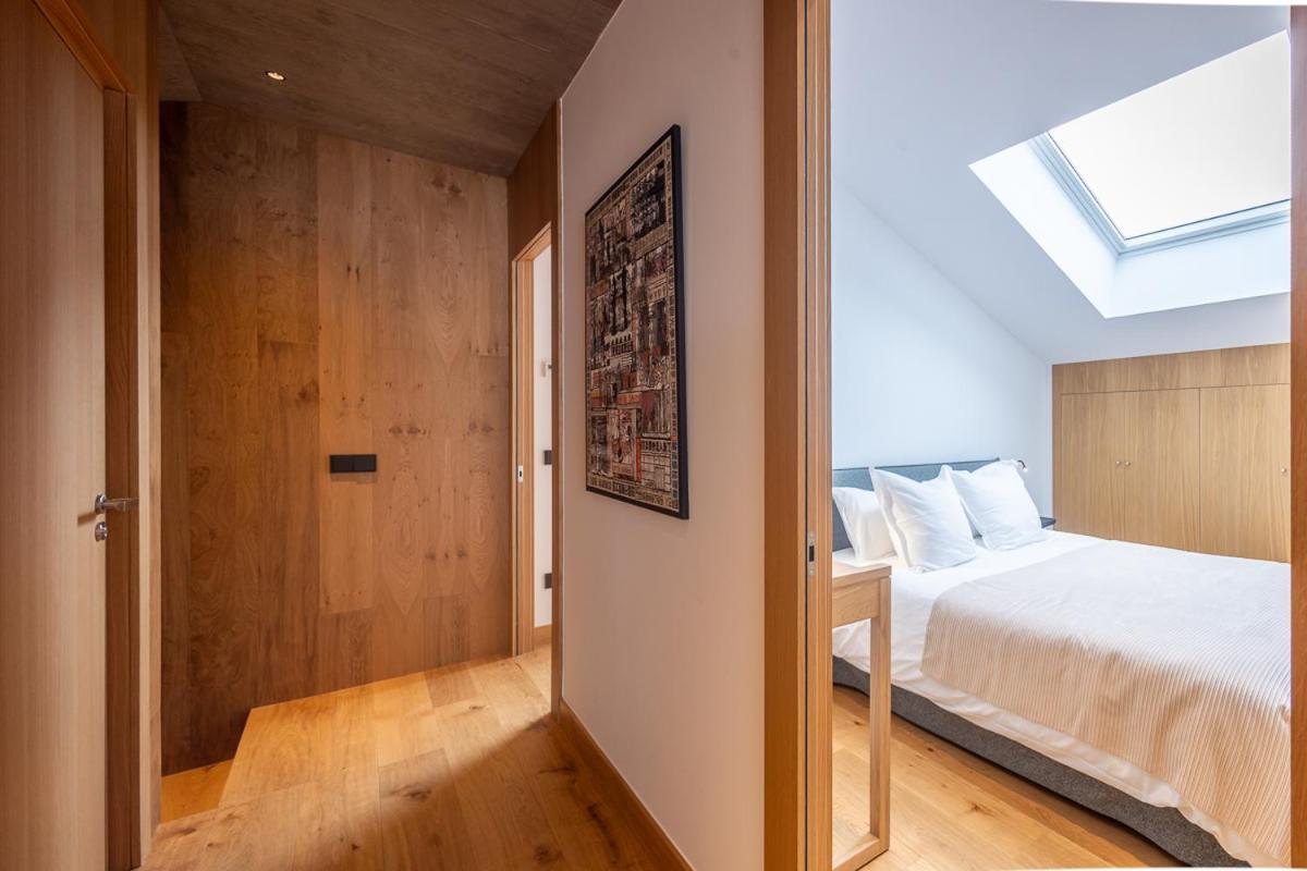 Apartamento Isard Penthouse & *