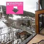 Isard Penthouse & Spa
